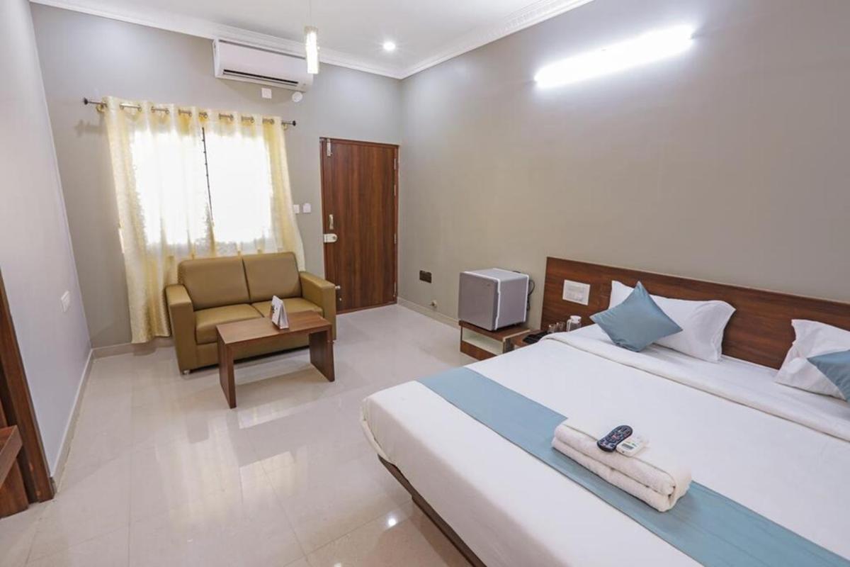 Hotel Gateway Suites Bangalore Airport Yelahanka Bagian luar foto