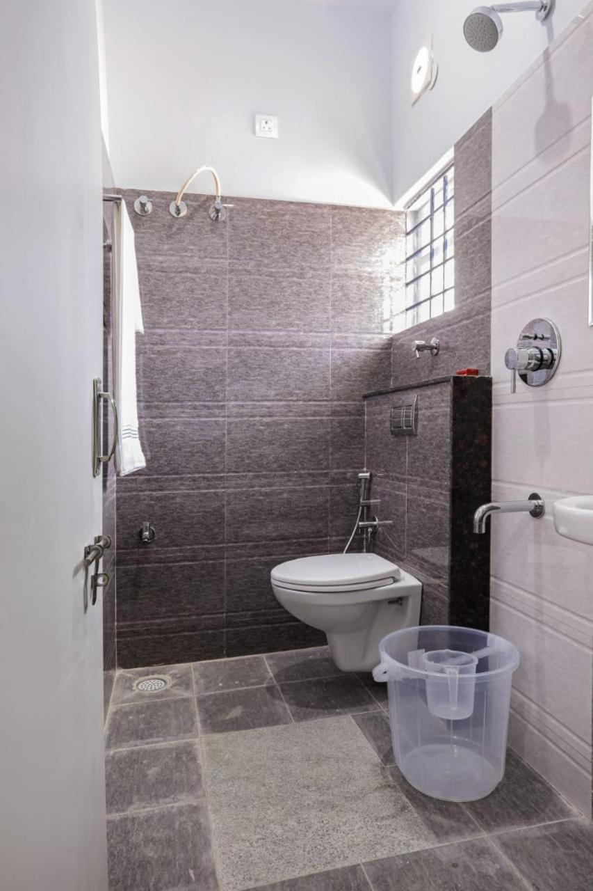 Hotel Gateway Suites Bangalore Airport Yelahanka Bagian luar foto